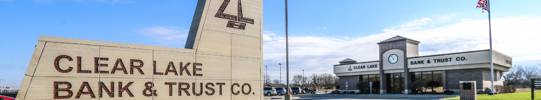 Clear Lake Bank & Trust entrance